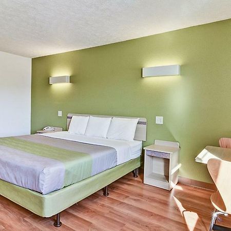 Economy Inn Pittsburgh Airport Moon Township Экстерьер фото